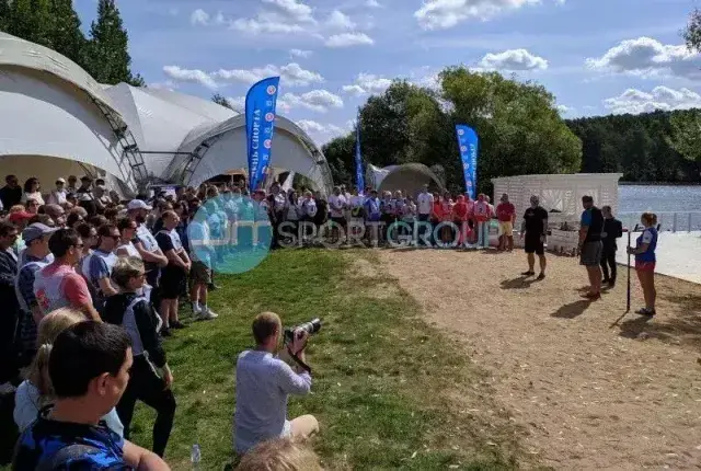Корпоративный праздник на берегу у шатров