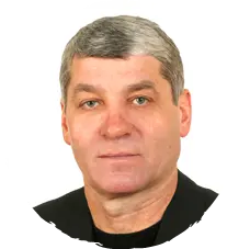 Виктор — Заслуженный мастер спорта, чемпион мира по академической гребле